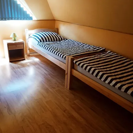 Biro Apartmanhaz * Balatongyörök