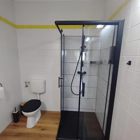 Biro Apartmanhaz Ubytování v soukromí *